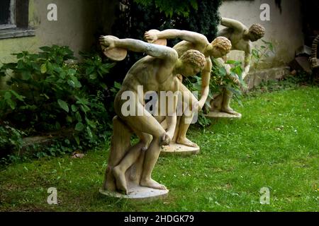 statue, arrière-cour, monde ancien, lanceur de disque, statues,des chantiers navals, des mondes anciens, des lanceurs de discus Banque D'Images