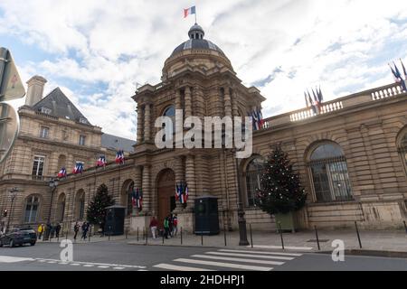 Paris, France.06th janvier 2022.Le Palais de Luxembourg où siège le Sénat à Paris, France, le 6 janvier 2022.Photo de Lionel Urman/ABACAPRESS.COM crédit: Abaca Press/Alay Live News Banque D'Images