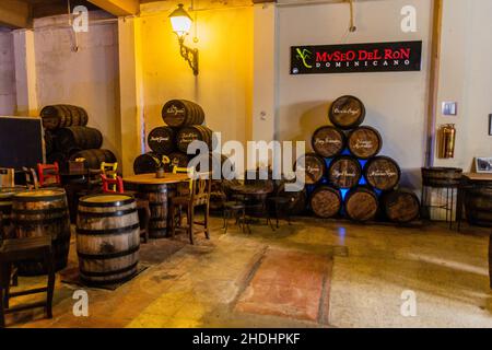 SAINT-DOMINGUE, RÉPUBLIQUE DOMINICAINE - 27 NOVEMBRE 2018 : expositions du Museo del Ron y la Cana Musum de rhum et de canne à sucre à Saint-Domingue, capitale o Banque D'Images