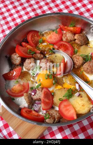 pommes de terre cuites, plat de fermier, pot cuit Banque D'Images