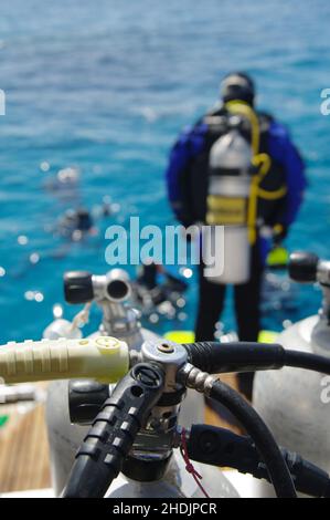 plongeur, bouteille d'oxygène, plongée, plongée, plongeurs,plongées, bouteilles d'oxygène, plongée sous-marine, plongée sous-marine Banque D'Images