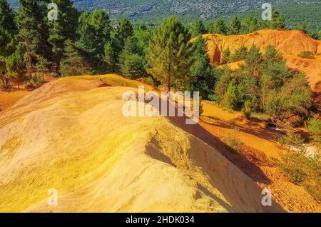 roches d'ocre, ockersteinbruch, ocheres qui s'appauvrissent Banque D'Images