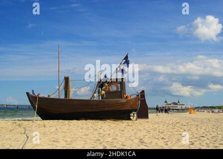 plage, bateau de pêche, ahlbeck, plages, bord de mer,bateaux de pêche, ahlbecks Banque D'Images