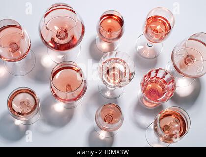 vin de rose, verres à vin, vins de rose, verres Banque D'Images