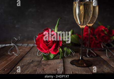 saint-valentin, champagne, roses rouges, saint-valentin, saint-valentin,saint-valentin, champagnes, champagnes, rosé rouge Banque D'Images