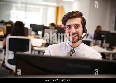 micro-casque, centre d'appels, service clientèle, hotline, agent du centre d'appels,service d'assistance, casques, centres d'appels, service clientèle, hotlines,agents de centre d'appels, Banque D'Images