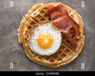 petit déjeuner, œuf frit, bacon, gaufres, petits déjeuners,œufs frits, bacons, gaufres Banque D'Images