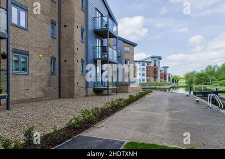 Cet appartement moderne est situé à côté du canal Grand Union, à Southbridge, Northampton, Royaume-Uni Banque D'Images