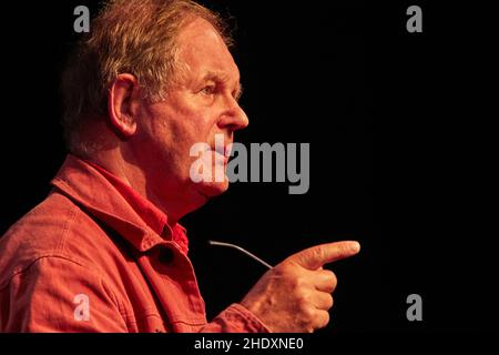 Sir Michael Andrew Bridge Morpurgo, OBE, FRSL, FKC Banque D'Images