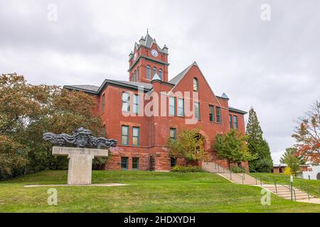 Traverse City, Michigan, États-Unis - 22 octobre 2021 : le palais de justice du comté de Grand traverse Banque D'Images