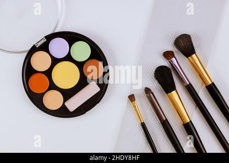 fard à paupières, maquillage, pinceau à maquillage, fards à paupières, maquillage,brosses à maquillage Banque D'Images