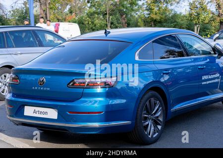 Galati, Roumanie - 15 septembre 2021 : 2021 Volkswagen Arteon R Sport Drive Banque D'Images