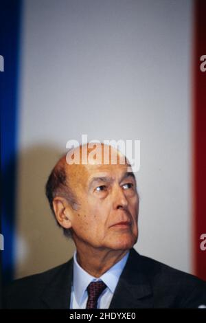 Archives 90ies : ancien président français de la République, Valéry Giscard d'Estaing, France, 1994 Banque D'Images