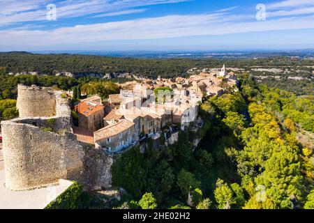 France, Vaucluse, Parc naturel régional du Mont-Ventoux (Parc naturel régional du Mont Ventoux), Venasque, étiqueté les plus Beaux villages de France (TH Banque D'Images