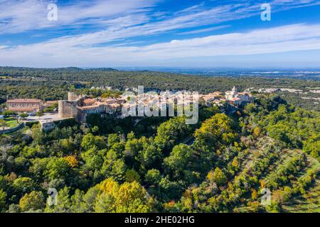 France, Vaucluse, Parc naturel régional du Mont-Ventoux (Parc naturel régional du Mont Ventoux), Venasque, étiqueté les plus Beaux villages de France (TH Banque D'Images