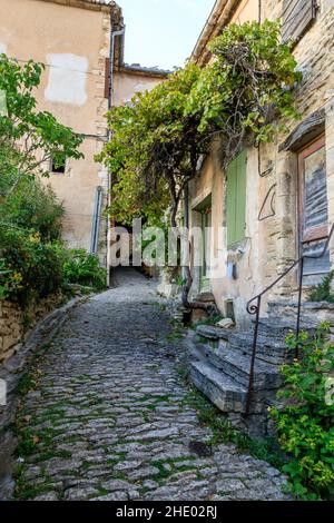 France, Vaucluse, Parc naturel régional du Luberon (Parc naturel régional du Luberon), Gordes, labellisés les plus Beaux villages de France (le plus beau Banque D'Images