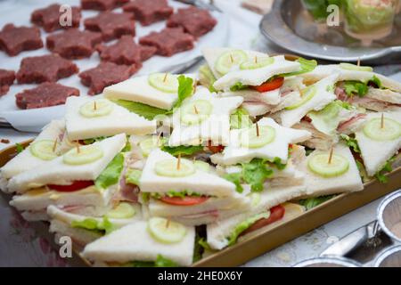 Mélange de hors-d'œuvre italiens pour le dîner de la Saint-Sylvestre Banque D'Images