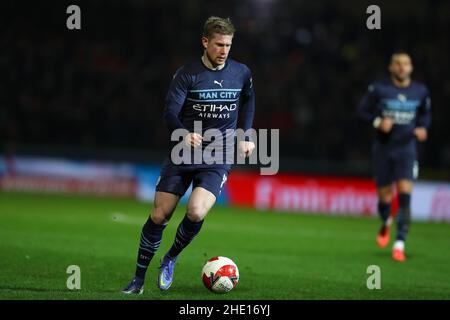 Swindon, Royaume-Uni.07th janvier 2022.Kevin de Bruyne de Manchester City en action.The Emirates FA Cup, 3rd Round Match, Swindon Town v Manchester City au terrain du comté d'Energy Check à Swindon, Wiltshire, le vendredi 7th janvier 2022. Cette image ne peut être utilisée qu'à des fins éditoriales.Utilisation éditoriale uniquement, licence requise pour une utilisation commerciale.Aucune utilisation dans les Paris, les jeux ou les publications d'un seul club/ligue/joueur. photo par Andrew Orchard/Andrew Orchard sports Photography/Alamy Live News crédit: Andrew Orchard sports Photography/Alamy Live News Banque D'Images