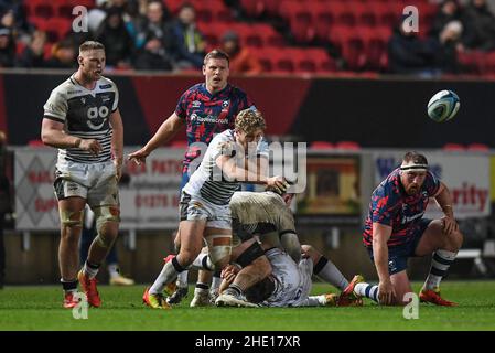 Gus Warr de sale Sharks, en action pendant le jeu Banque D'Images