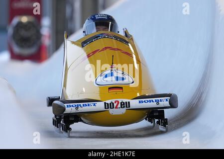 WINTERBERG, ALLEMAGNE - JANVIER 8 : Laura Nolte, d'Allemagne, participe à la coupe du monde des femmes Bob & Skeleton de la BMW IBSF à VELTINS-EisArena le 8 janvier 2022 à Winterberg, Allemagne (photo de Patrick Goosen/Orange Pictures) Banque D'Images