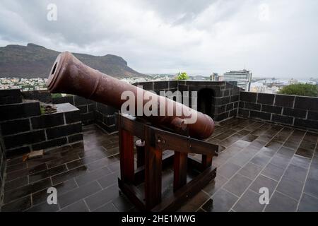 Vieux canons à fort Adelaide dans la capitale de l'île Maurice, Port Louis Banque D'Images