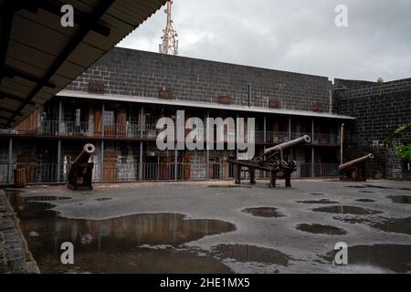 Vieux canons à fort Adelaide dans la capitale de l'île Maurice, Port Louis Banque D'Images