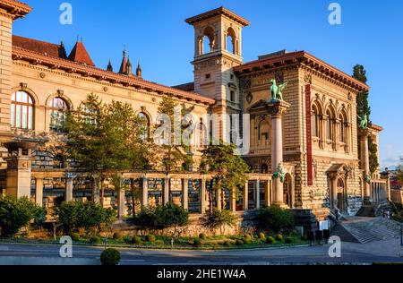 Palais de Rumine, un bâtiment historique du centre-ville de Lausanne, en Suisse, abritant l'université de Lausanne et différents musées Banque D'Images