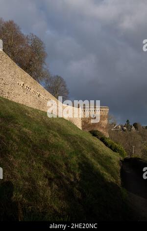 France, Bretagne, Dinan le 2020-12-25.Illustration de la vie quotidienne en Bretagne pendant les vacances de Noël au milieu de la crise Covid-19, quand Banque D'Images