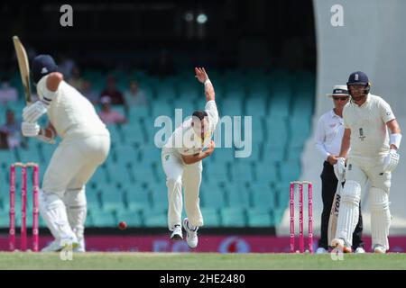 Sydney, Australie.8th janvier 2022.8th janvier 2022 : Sydney Cricket Ground, Sydney Australie ; Ashes International test cricket, Australie contre Angleterre, 4th test day 4 ; Scott Boland, d'Australie, se lance dans le bol Credit: Action plus Sports Images/Alamy Live News Banque D'Images