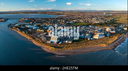 Vue aérienne du drone de Montrose à Angus, en Écosse.ROYAUME-UNI Banque D'Images