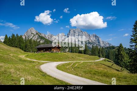 Paysage de montagne idyllique en été, Salzbourg, Autriche, Europe Banque D'Images