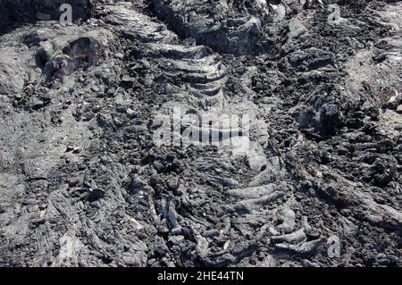 Lave solidifiée près du cratère volcanique de Teneguia sur la Palma, îles Canaries, Espagne. Banque D'Images
