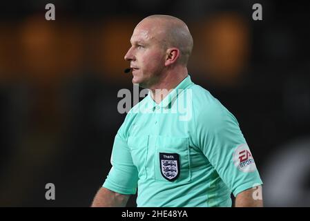 Swansea, Royaume-Uni.08th janv. 2022. Arbitre Simon Hooper pendant le match à Swansea, Royaume-Uni le 1/8/2022.(Photo par Mike Jones/News Images/Sipa USA) crédit: SIPA USA/Alay Live News Banque D'Images