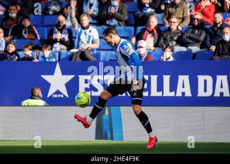 BARCELONE - DEC 11: RDT Raul de Tomas en action pendant le match de la Liga entre le RCD Espanyol et Levante Union Deportiva au stade RCDE sur Decem Banque D'Images