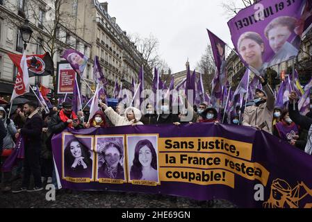 Mars en hommage à Sakine Cansiz, Fidan Dogan et Leyla Soylemez, le triple meurtre visant 3 militantes kurdes à Paris en janvier 2013, à Paris, en France, le 08 janvier 2022.9 ans après que les Kurdes continuent à exiger que justice leur soit faite.Photo de Patrice Pierrot/ABACAPRESS.COM Banque D'Images