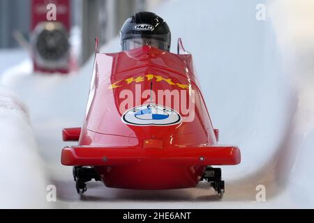 Winterberg, Allemagne.09th janvier 2022.WINTERBERG, ALLEMAGNE - JANVIER 9: Mingming Huai et Xuan Wang de Chine concourent dans le Bobsleigh de 2 femmes lors de la BMW IBSF Bob & Skeleton World Cup à VELTINS-EisArena le 9 janvier 2022 à Winterberg, Allemagne (photo de Patrick Goosen/Orange Pictures) Credit: Orange pics BV/Alay Live News Banque D'Images