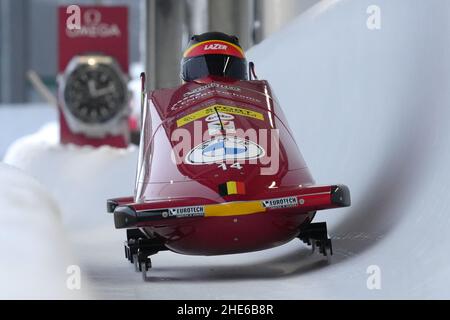 Winterberg, Allemagne.09th janvier 2022.WINTERBERG, ALLEMAGNE - JANVIER 9: Un Vennieuwenhuyse et Sara Aerts de Belgique concourent dans le Bobsleigh de 2 femmes lors de la coupe du monde Bob & Skeleton de BMW IBSF à VELTINS-EisArena le 9 janvier 2022 à Winterberg, Allemagne (photo de Patrick Goosen/Orange Pictures) Credit: Orange pics BV/Alay Live News Banque D'Images