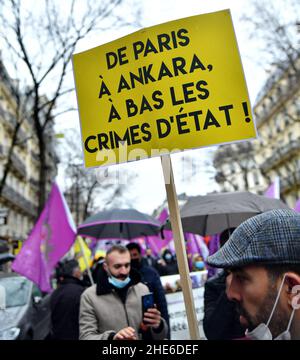 Manifestation pour demander justice à trois militantes kurdes, Sakine Cansiz, Fidan Dogan et Leyla Soylemez, assassinées en janvier 2013 à Paris, le 08 janvier 2022.9 ans après que les Kurdes continuent à exiger que justice leur soit faite.Photo par Karim ait Adjedjou/avenir Pictures/ABACAPRESS.COM Banque D'Images