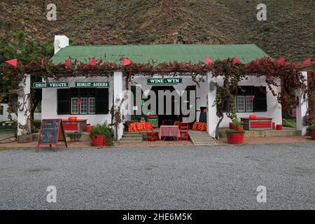 Tweefontein Padstal (stalle de côté de route) à côté de la N1 près de Worcester dans la vallée de la rivière Hex, province du Cap occidental, Afrique du Sud. Banque D'Images