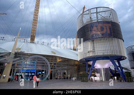 Vue extérieure de la O2 Arena de Londres. Banque D'Images