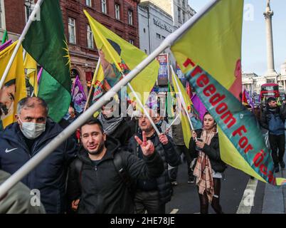 Londres Royaume-Uni 9 janvier 2022 pour mémoriser le triple meurtre à Paris, il y a 9 ans, de Fidan Dogan, Sakine Cansiz et Leyla Saylemez, activiste kurde, probablement à la main de l'Organisation nationale du renseignement de Turquie,Les manifestants ont défilé à Londres de Trafalgar Square à Parliament Square pour demander justice aux auteurs de crimes, personne n'a été accusé des meurtres. Paul Quezada-Neiman/Alay Live News Banque D'Images