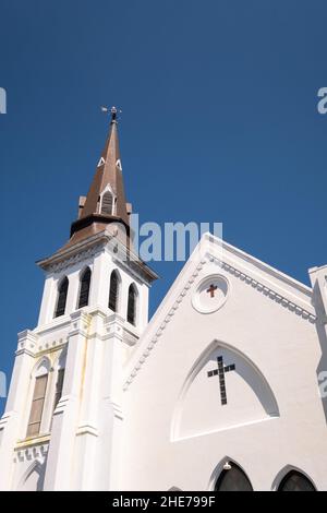 La mère Emanuel African Methodist Episcopal à Charleston, Caroline du Sud.Neuf membres de l'église historique afro-américaine ont été abattus par un suprêmaciste blanc lors de l'étude de la bible le 17 juin 2015. Banque D'Images