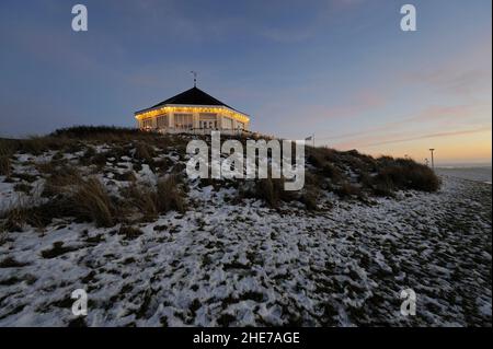 Marienhöhe, café von 1868 auf der Düne Marienhöhe am Weststrand, Winter, Norderney, Ostfriesische Inseln, Reg.-Bez.Weser-EMS, Landkreis Aurisch, Nied Banque D'Images