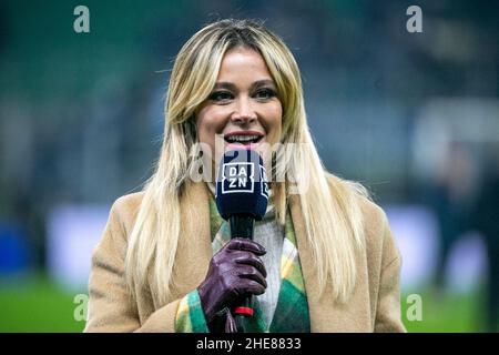 Milan, Italie - janvier 9 2022 - Inter-Lazio série A - diletta leotta journaliste dazn télévision crédit: Christian Santi/Alay Live News Banque D'Images