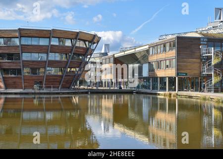 Djanogly Learning Resource Center sur le campus Jubilee, Université de Nottingham, Angleterre - Royaume-Uni. Banque D'Images