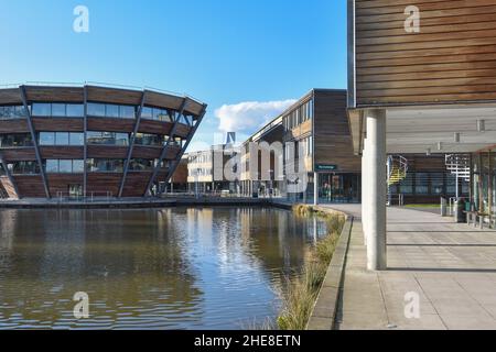 Djanogly Learning Resource Center sur le campus Jubilee, Université de Nottingham, Angleterre - Royaume-Uni. Banque D'Images