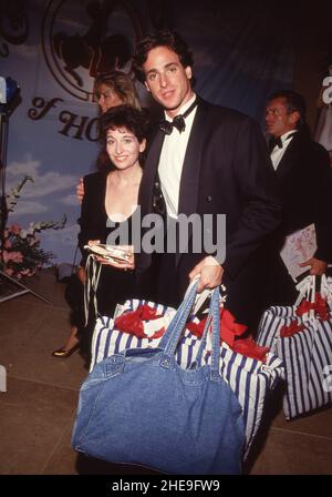 Bob Saget et sa femme octobre 1990.Vers les années 80 crédit: Ralph Dominguez/MediaPunch Banque D'Images