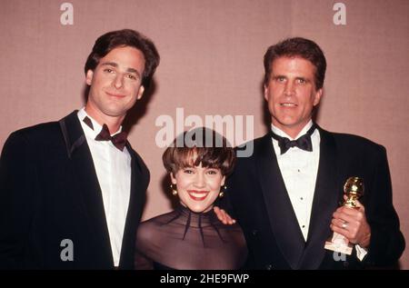 Bob Saget Abyss Milano et Ted Danson aux Golden Globe Awards 1991.Janvier 1991 crédit: Ralph Dominguez/MediaPunchBob Saget Circa 1980 crédit: Ralph Dominguez/MediaPunch Banque D'Images