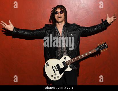 Deerfield Beach.08th janvier 2022.Jason EBS pose pour un portrait pendant le Rock 'N' Roll Fantasy Camp à Markee Studios le 8 janvier 2022 à Deerfield Beach, Floride.Crédit : Mpi04/Media Punch/Alamy Live News Banque D'Images