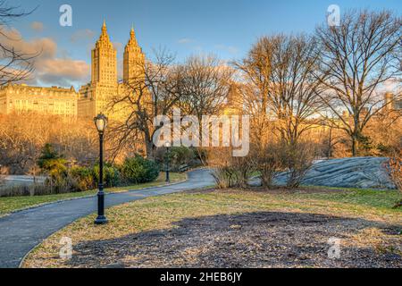 Central Park en hiver avec vue sur la partie supérieure est Banque D'Images
